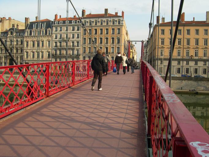  passerelle piétonnière sur la Saône